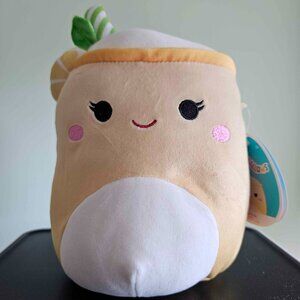 NWT 8" Medina the lemonade Squishmallow